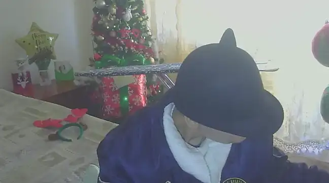 hotSANDRA STARR online show from 12/19/24, 06:45