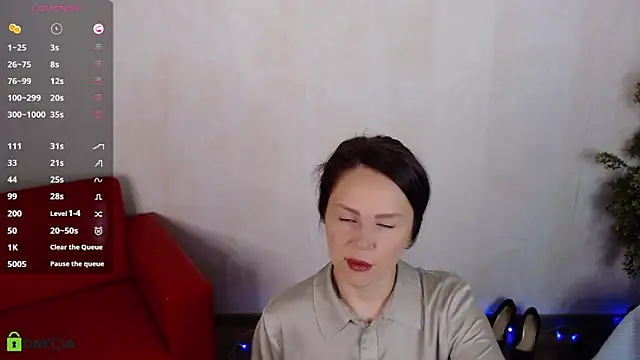 Snapshot of VickyGolden chatting on 01/19/26, 04:49 VickyGolden online show from 01/19/26, 04:49