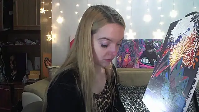 SecretSophia online show from 12/13/24, 09:30