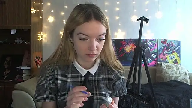 SecretSophia online show from 02/11/25, 08:48