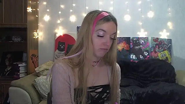 SecretSophia online show from 02/18/25, 04:16