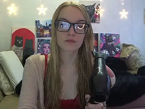 SecretSophia online show from 10/28/25, 10:30