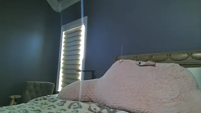 Lisaisluscious online show from 02/28/26, 03:02