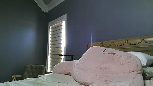 Lisaisluscious online show from 03/28/26, 03:00