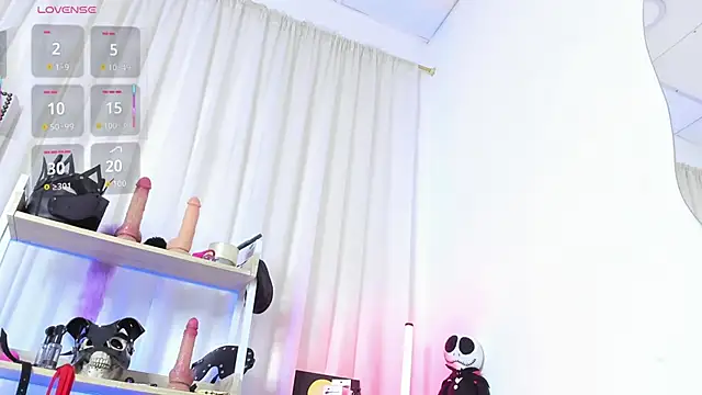 SAMANTHA DM online show from 10/17/25, 03:03