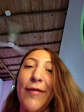 VickyHoult online show from 01/03/25, 07:50