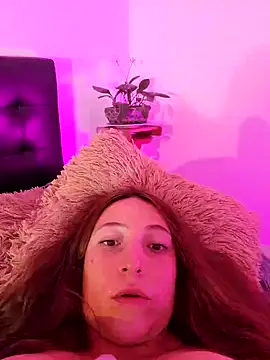 VickyHoult online show from 01/24/25, 10:19