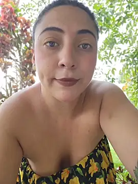 VickyHoult online show from 03/31/26, 07:03