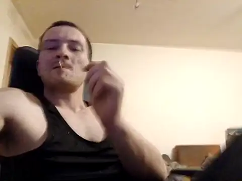 sexymann92 online show from 05/05/26, 06:38