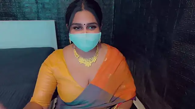Snapshot of SonY_CaM chatting on 02/15/25, 05:28 SonY CaM online show from 02/15/25, 05:28