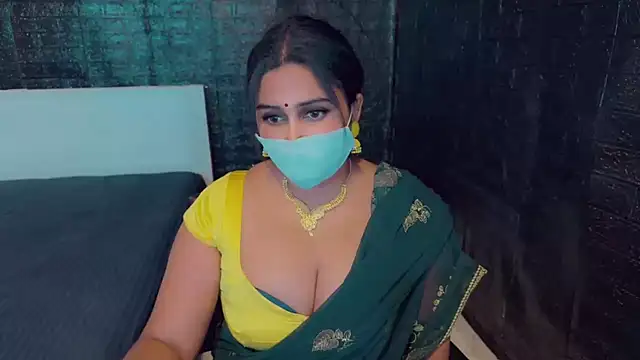 Snapshot of SonY_CaM chatting on 02/16/25, 07:27 SonY CaM online show from 02/16/25, 07:27