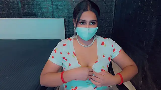 Snapshot of SonY_CaM chatting on 03/06/25, 05:00 SonY CaM online show from 03/06/25, 05:00