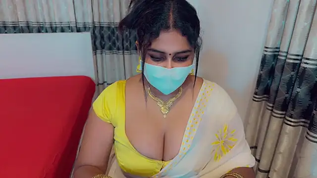 Snapshot of SonY_CaM chatting on 10/16/25, 05:03 SonY CaM online show from 10/16/25, 05:03