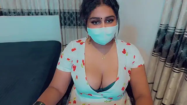 Snapshot of SonY_CaM chatting on 10/19/25, 04:51 SonY CaM online show from 10/19/25, 04:51