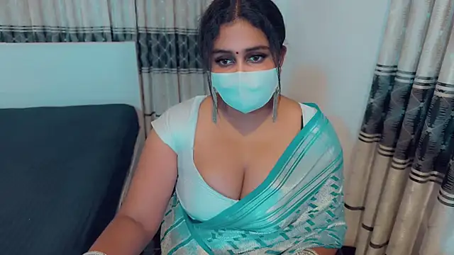 Snapshot of SonY_CaM chatting on 10/28/25, 05:15 SonY CaM online show from 10/28/25, 05:15