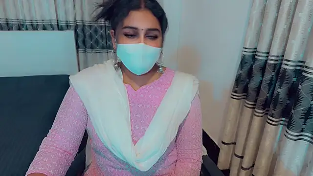 Snapshot of SonY_CaM chatting on 11/12/25, 05:35 SonY CaM online show from 11/12/25, 05:35