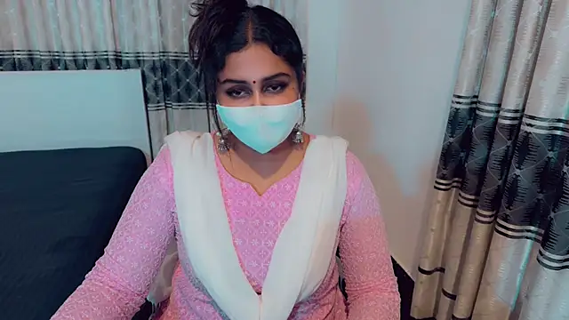 Snapshot of SonY_CaM chatting on 11/28/25, 05:04 SonY CaM online show from 11/28/25, 05:04