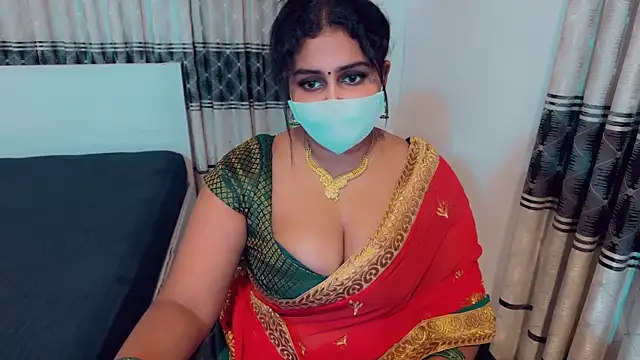 Snapshot of SonY_CaM chatting on 12/19/25, 05:09 SonY CaM online show from 12/19/25, 05:09