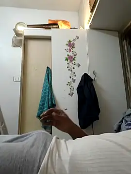 Snapshot of raji9290 chatting on 02/05/26, 12:37 raji9290 online show from 02/05/26, 12:37