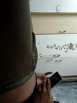 raji9290 online show from 03/07/26, 12:40