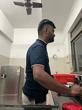 Snapshot of HIMSEXY chatting on 01/28/25, 01:38 HIMSEXY online show from 01/28/25, 01:38