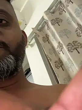 Snapshot of HIMSEXY chatting on 02/25/25, 10:07 HIMSEXY online show from 02/25/25, 10:07