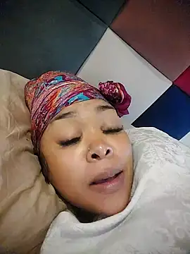 sexyTHANDO online show from 03/17/25, 04:29