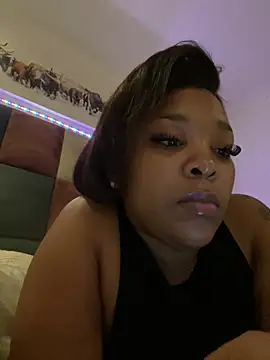 Snapshot of sexyTHANDO chatting on 06/15/26, 09:17 sexyTHANDO online show from 06/15/26, 09:17