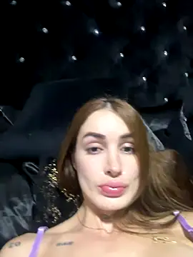 Snapshot of SofiaCarter chatting on 11/27/25, 01:40 SofiaCarter online show from 11/27/25, 01:40