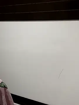 NeydeHotWife online show from 04/11/26, 12:04