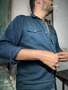 Snapshot of Spicy_aryan chatting on 01/16/25, 12:53 Spicy aryan online show from 01/16/25, 12:53