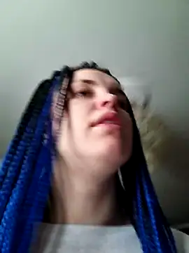 LazyTanukii online show from 01/16/26, 06:39