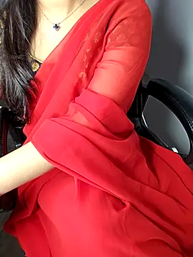 aliyaah singh online show from 11/18/25, 06:12