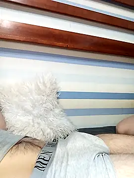 Snapshot of MissisMilk chatting on 03/17/26, 03:04 MissisMilk online show from 03/17/26, 03:04