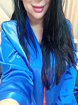 Queen sousou online show from 11/20/25, 09:14