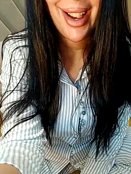 Queen sousou online show from 12/18/25, 08:26