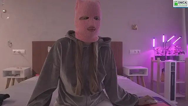 FluffyHat online show from 03/03/25, 05:20