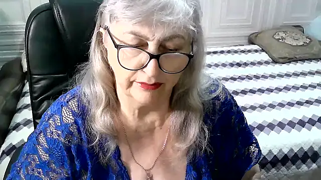 LolkaAlyss online show from 11/22/25, 09:03