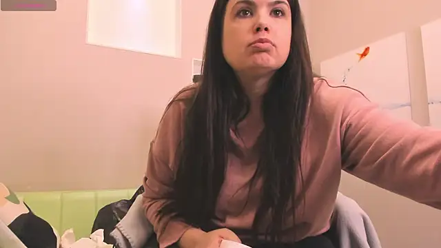 BattyMoll online show from 12/07/24, 04:03