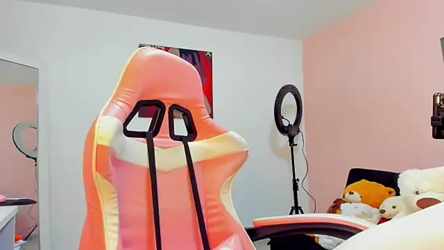 Vane Rossee online show from 03/08/25, 12:44