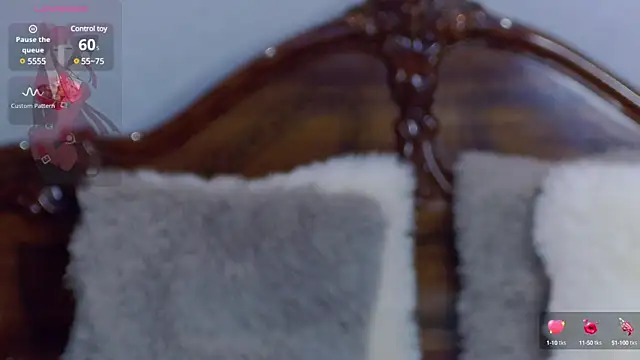 NicolePlay online show from 03/18/25, 06:57