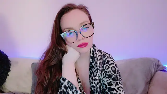 Snapshot of FemDom_RubyKnightXXO chatting on 03/06/25, 09:20 FemDom RubyKnightXXO online show from 03/06/25, 09:20