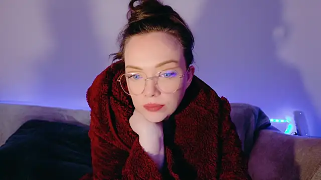 Snapshot of FemDom_RubyKnightXXO chatting on 03/12/25, 10:39 FemDom RubyKnightXXO online show from 03/12/25, 10:39