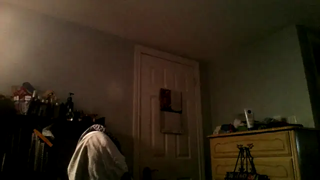 XTRAHORNYONE online show from 10/01/25, 03:45