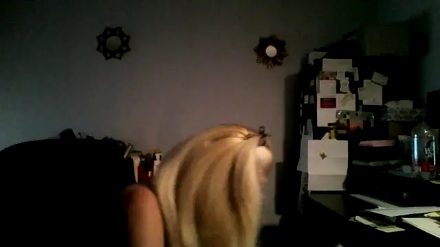 XTRAHORNYONE online show from 10/02/25, 01:12