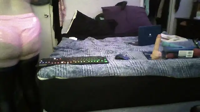 Snapshot of JadeDaMilf chatting on 02/01/26, 12:59 JadeDaMilf online show from 02/01/26, 12:59