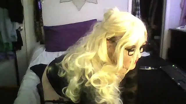 Snapshot of JadeDaMilf chatting on 02/22/26, 12:34 JadeDaMilf online show from 02/22/26, 12:34