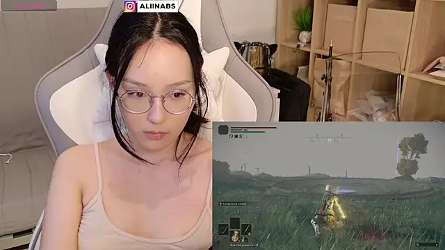 aliiiiiina online show from 12/31/24, 03:01