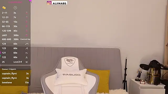 aliiiiiina online show from 01/25/25, 02:58