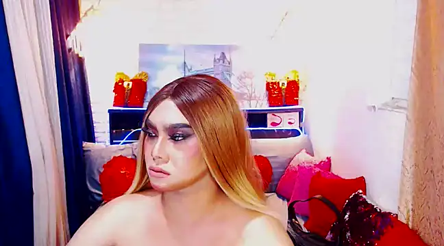 Snapshot of TsGoddessNhicolle chatting on 12/21/24, 09:47 TsGoddessNhicolle online show from 12/21/24, 09:47